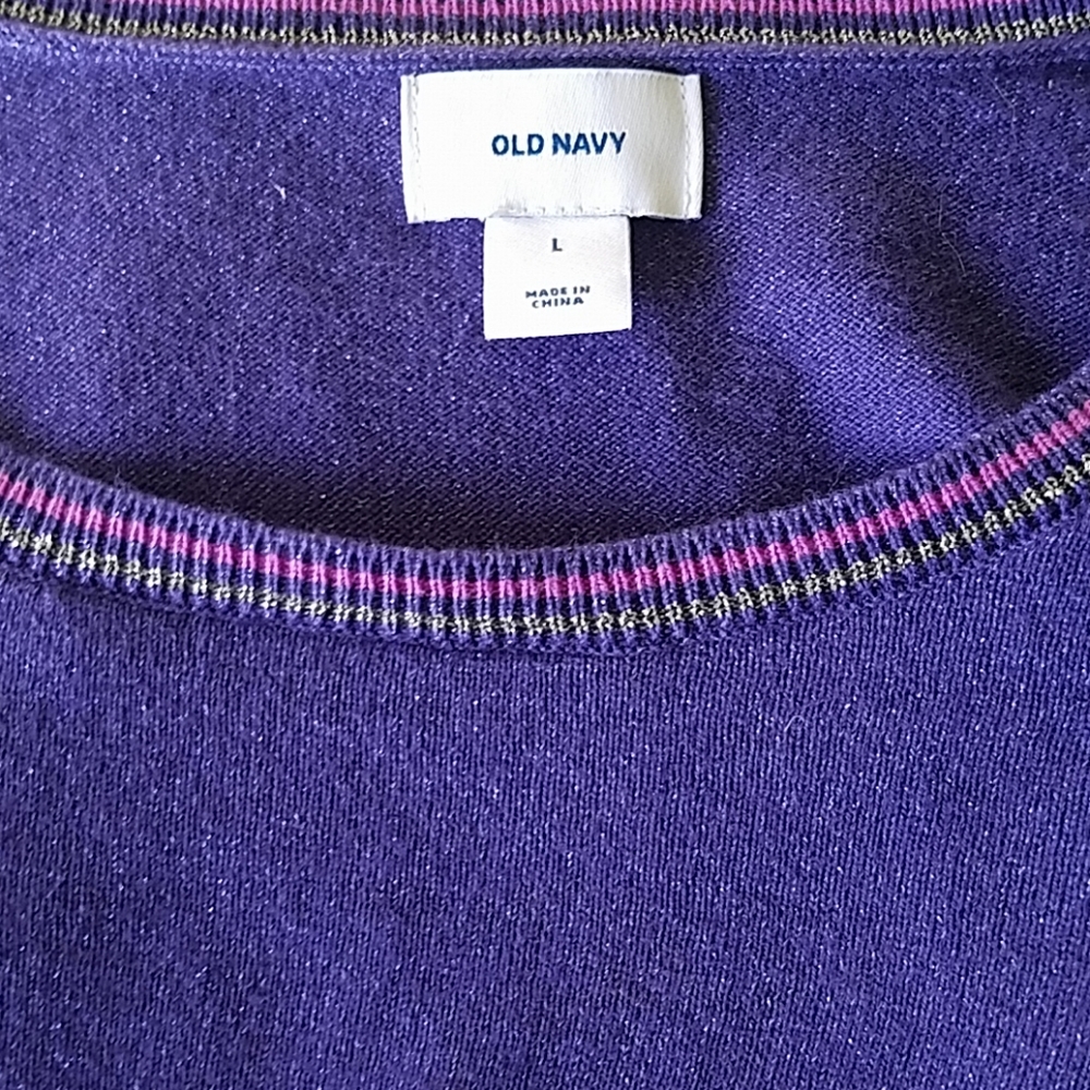 Sweater - Picture 4 of 5